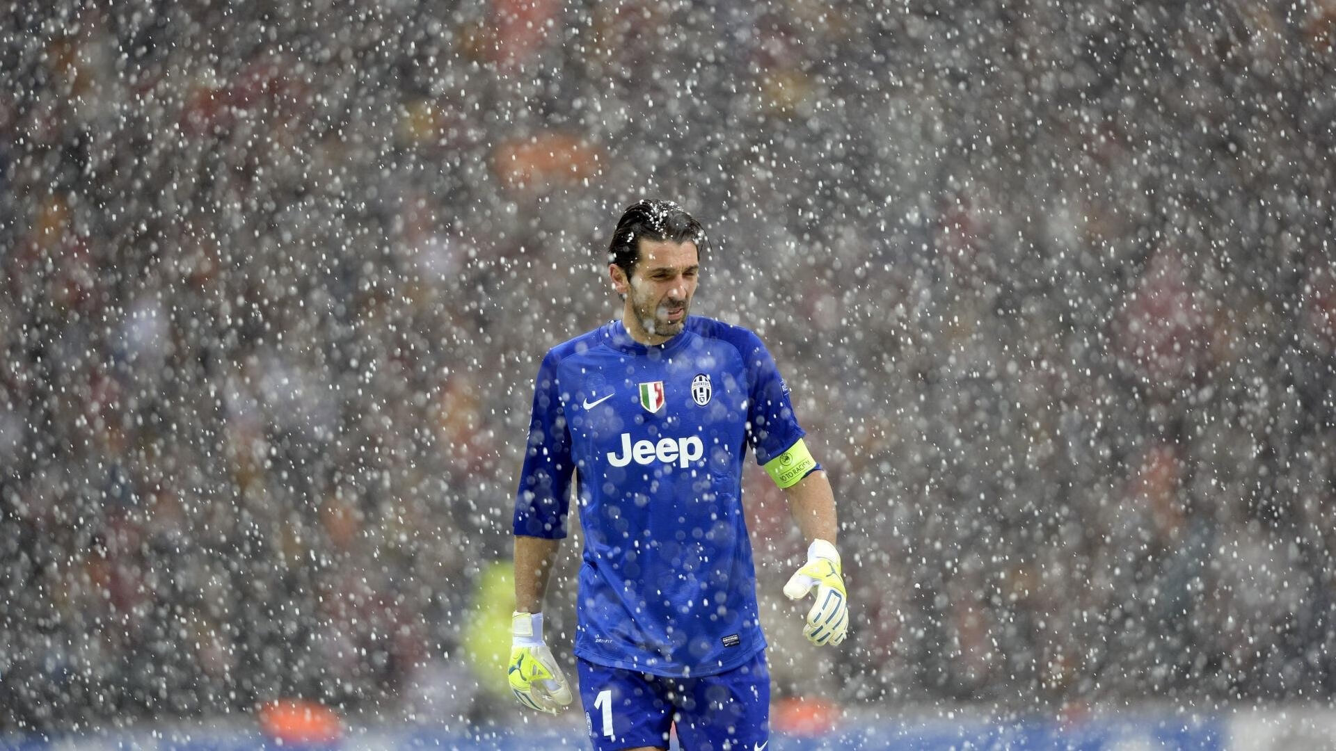 赛道与球场，当F1争冠悬念遇上CBA国王的致命一击