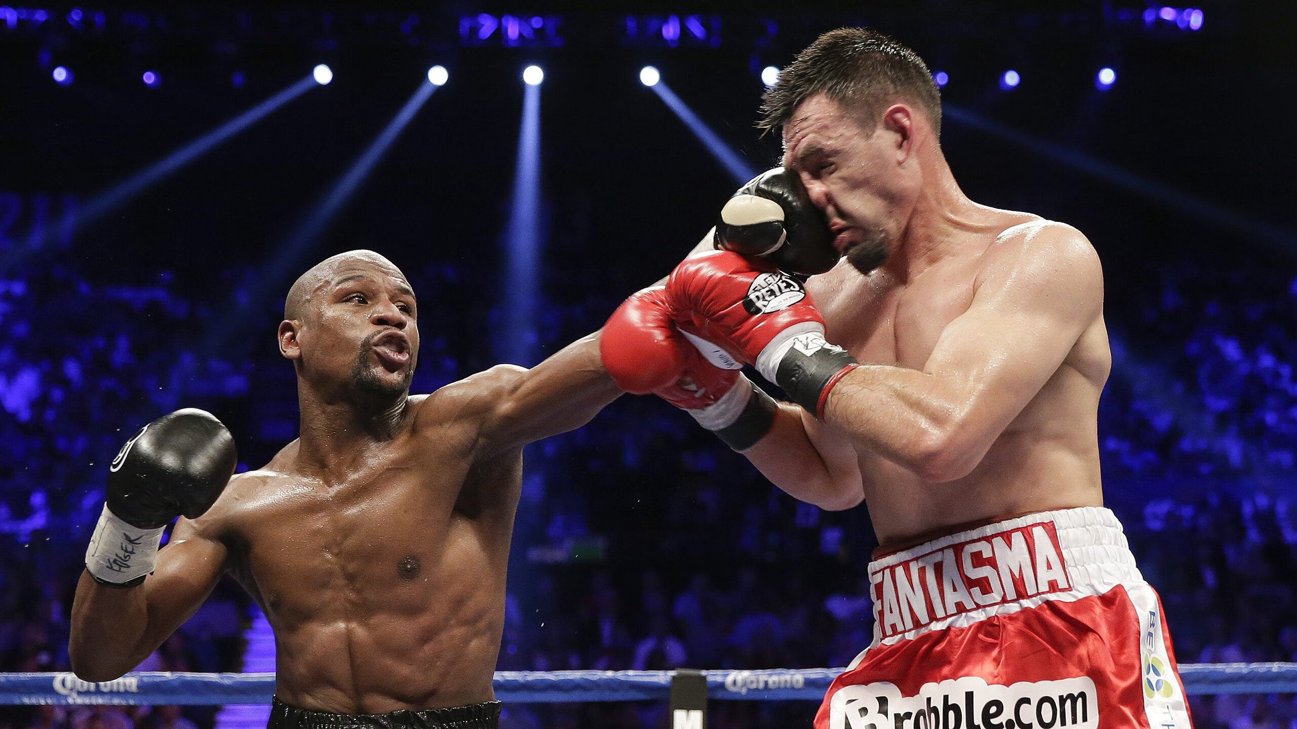 阿坎吉的北欧风暴，当瑞士铁闸在秘鲁对阵瑞典的想象战场上彻底打爆防线