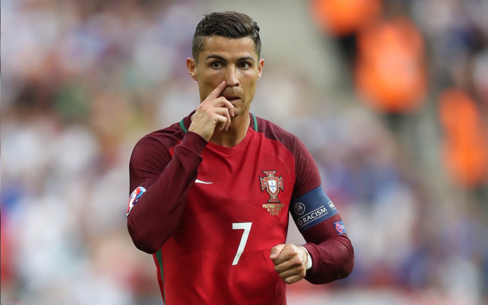 雷速体育直播-德罗赞彻底打爆防线，凯尔特人掀翻上海队，一场跨越篮球次元的对话